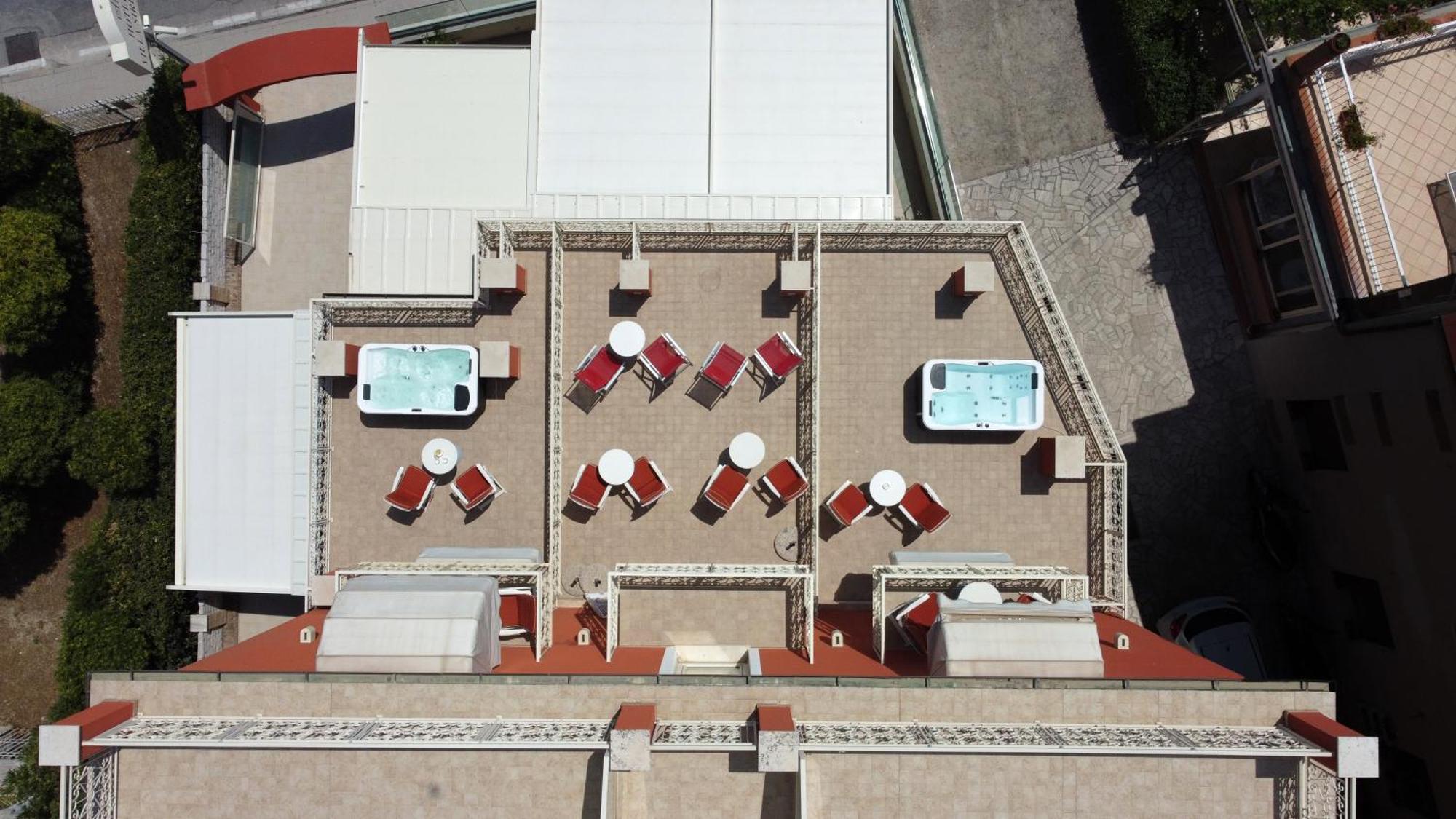 Hotel Villa Sirena Numana Bagian luar foto