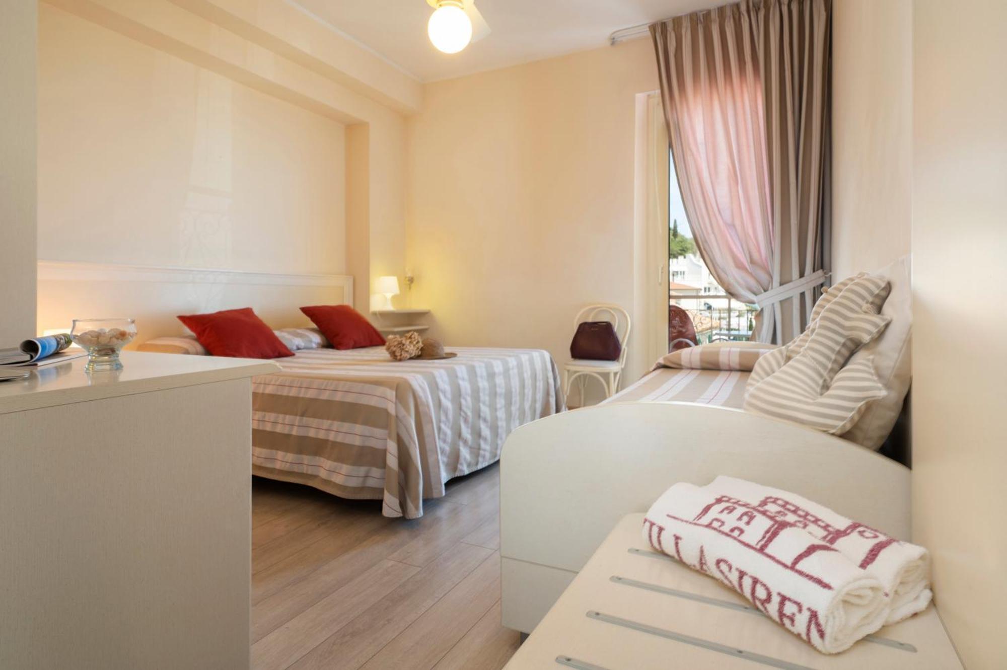 Hotel Villa Sirena Numana Bagian luar foto